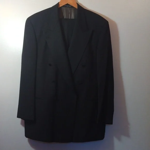 Hugo Boss Black Wool Double Breasted/Peak Lapel Dinner Jacket & Trousers  42R - Picture 2 of 15